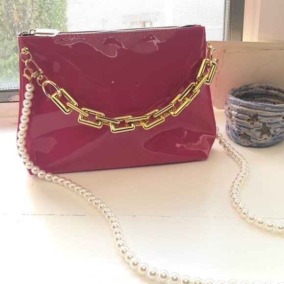 AUTHENTIC YSL FUCHSIA COSMETIC BAG in to hand bag crossbody bag - Picture 1 of 10